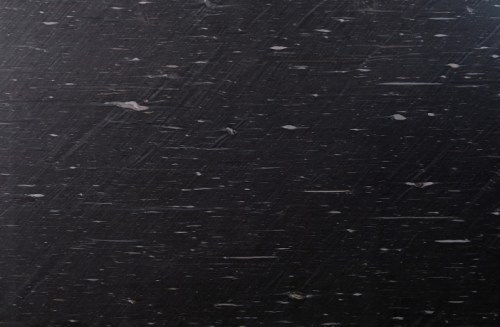 kvarcit-nero-jelegante (1)